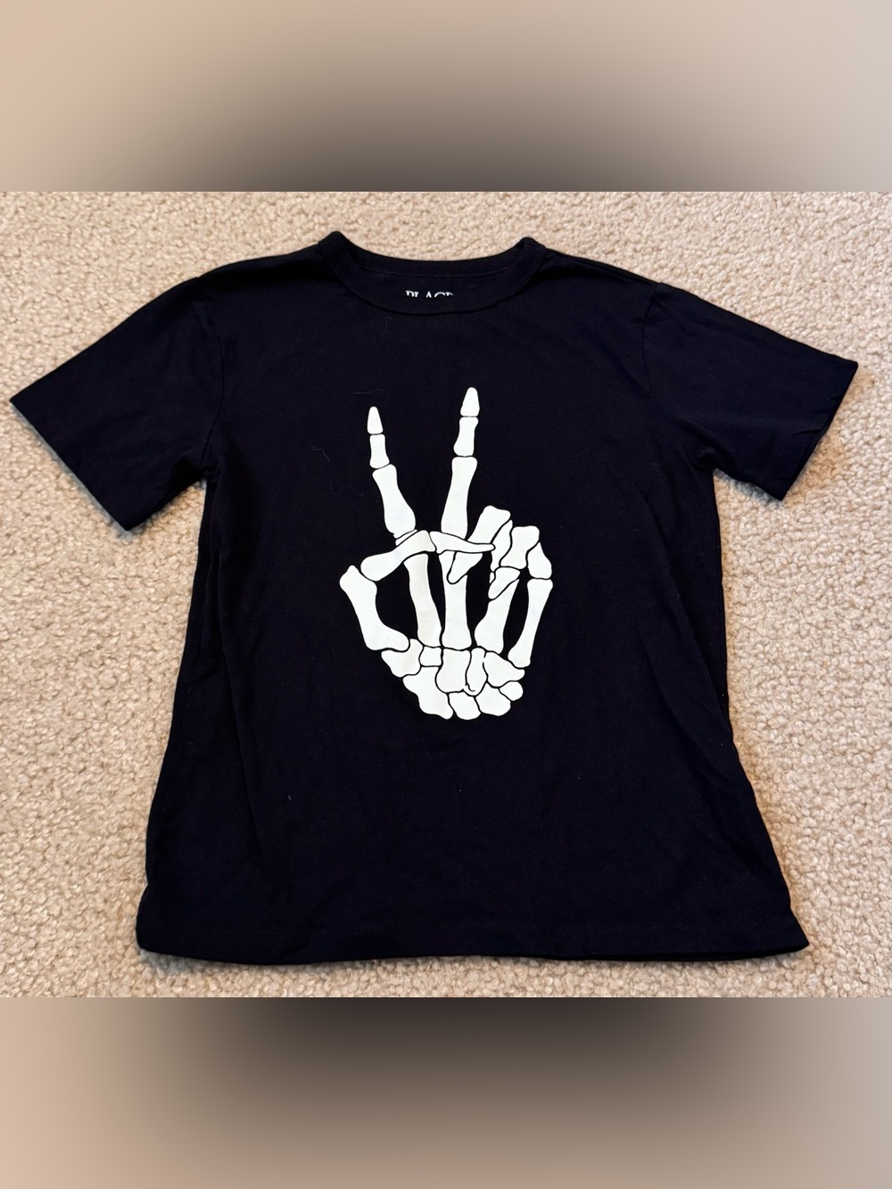 Short Sleeve Tee with White Skeleton Peace Graphic Size S (5/6)